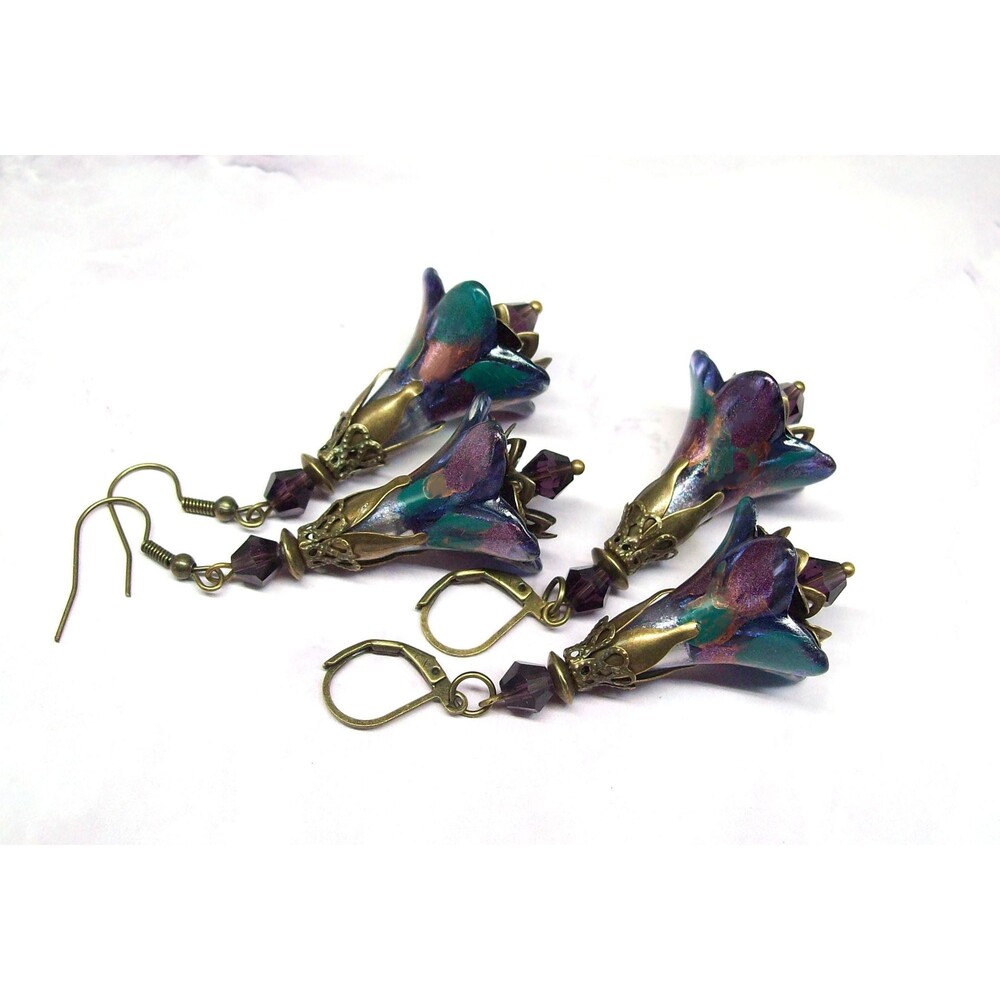 Vintage style Victorian earrings, Hand painted flower earrings, Gift for Mother,